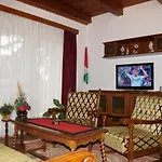 Fenyves Apartamento Bábolna