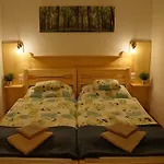 Apartamento Fenyves Bábolna