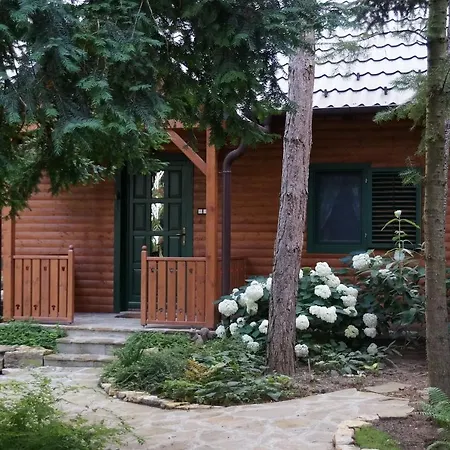 Fenyves Vendeghaz Апартаменты Баболна