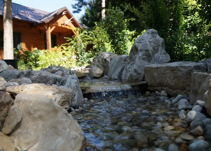 Fenyves Vendeghaz * Баболна