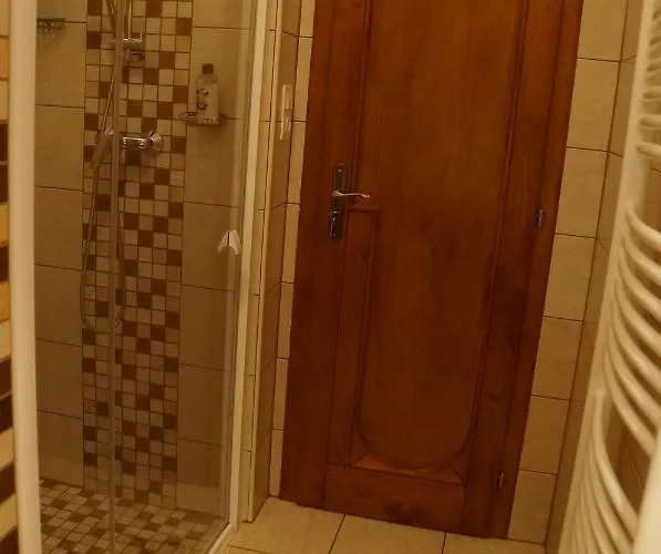 Fenyves Vendeghaz Апартаменты *